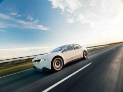 宝马展示全新BMW iDrive BMW新世代概念车展示下一代人机交互科技